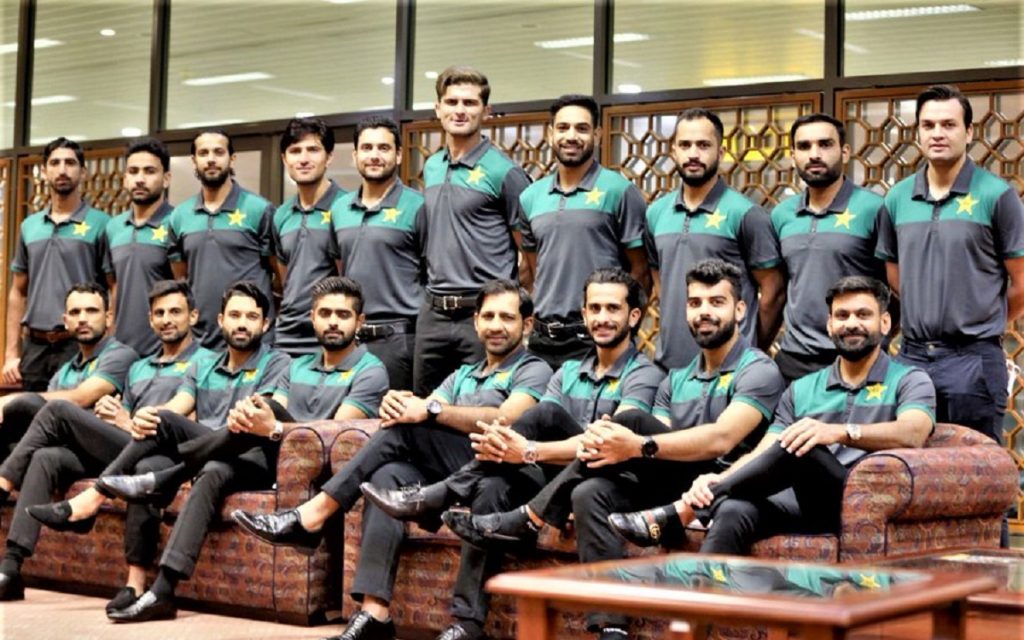 Pakistan Cricket Team Group Photo at Lahore Airport Before Leaving to Dubai for T20 World Cup 2021