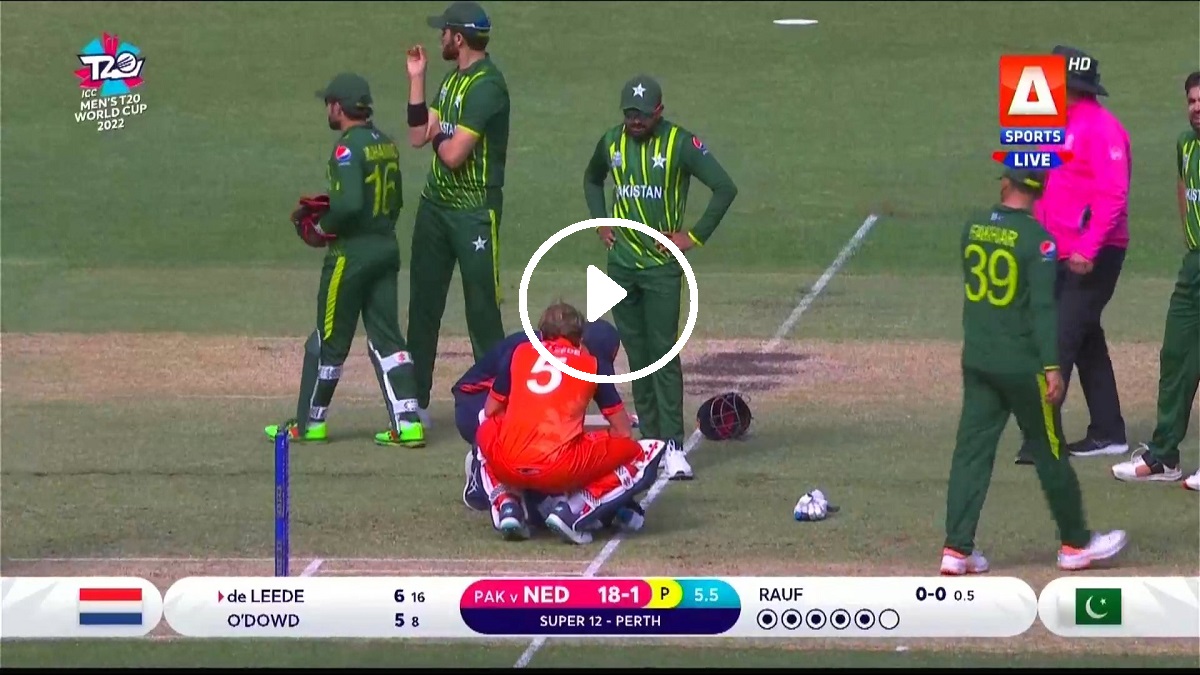 Bas de Leede retired hurt for 6 (16) after being hit on the helmet by Haris Rauf